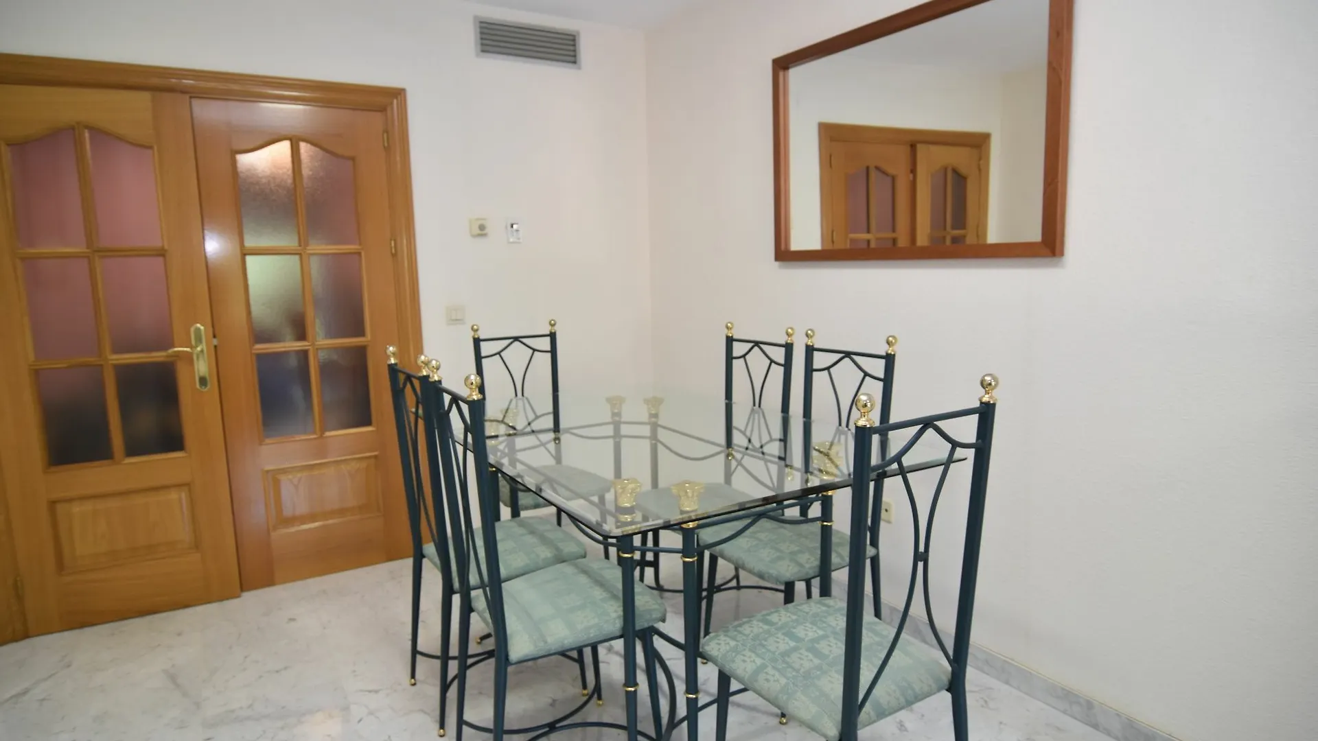 Granada Toro Apartment