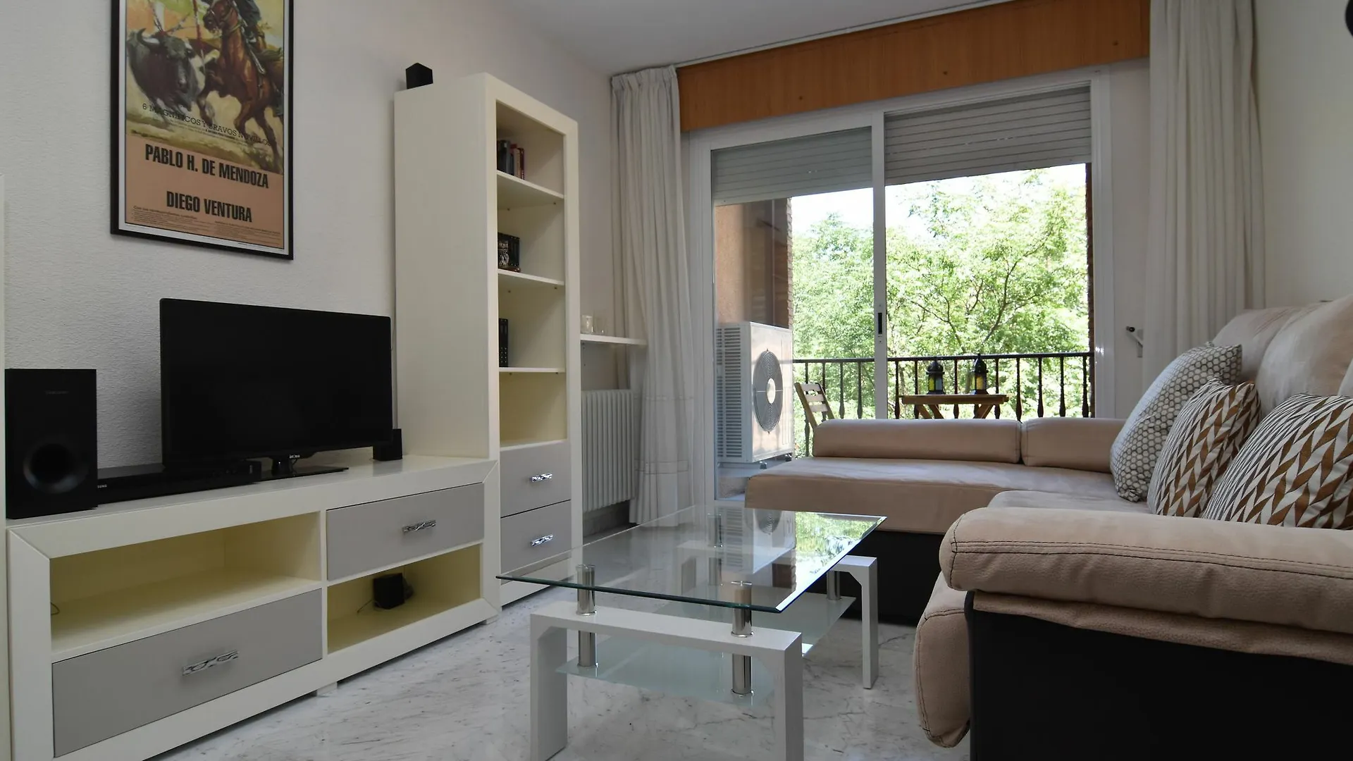 Granada Toro Apartment